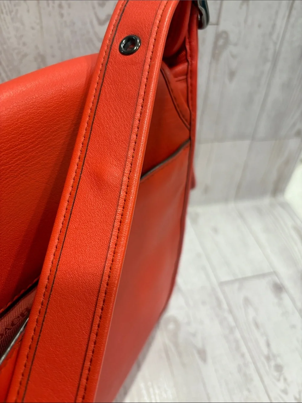 Coach vibrant deep